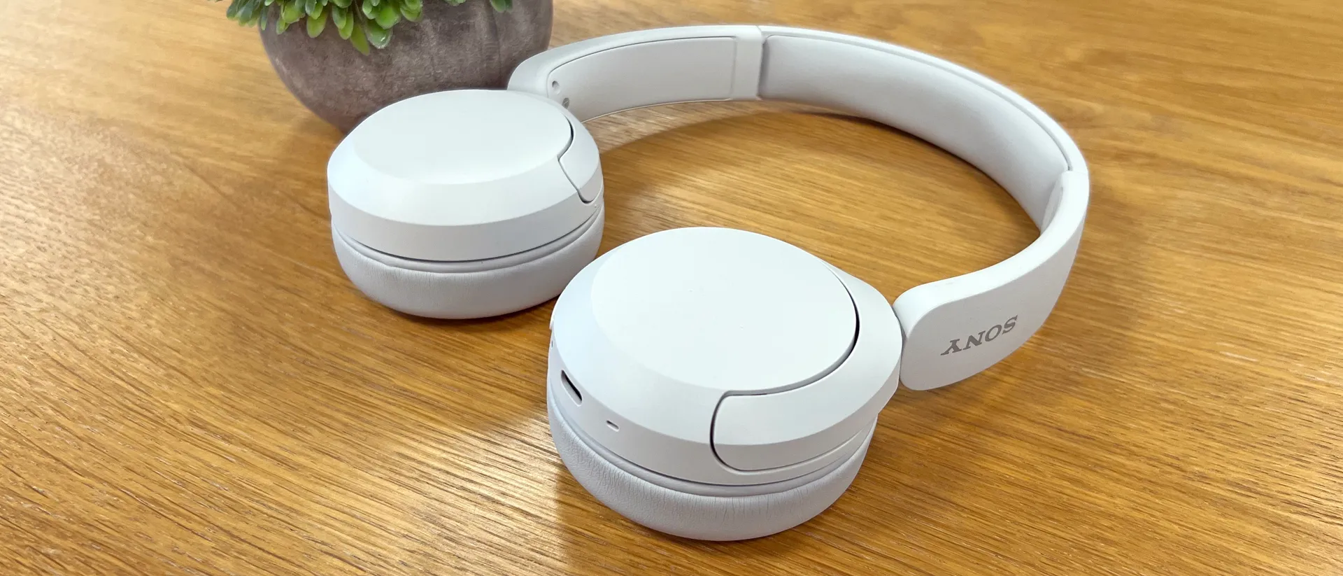Sony WH-CH520 Review Feature Image